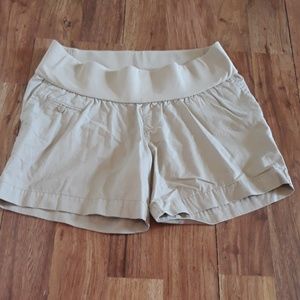 Maternity liz Langer shorts size (M)